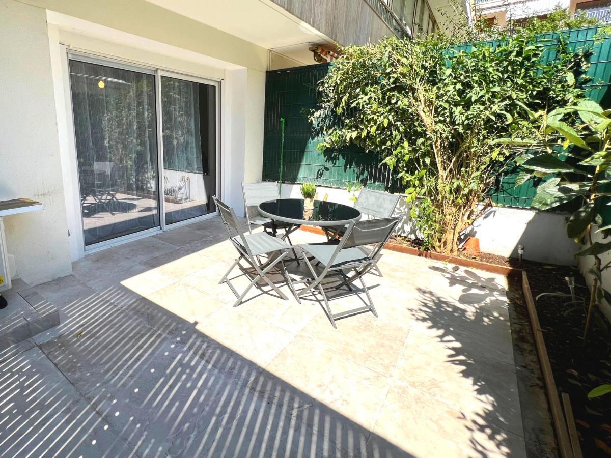 Cosy Madrid, Appartement Proche De La Mer Cannes Bagian luar foto