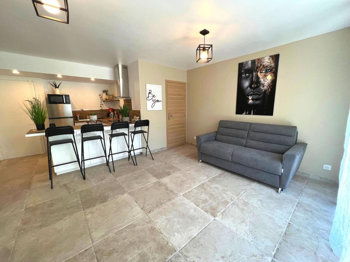Cosy Madrid, Appartement Proche De La Mer Cannes Bagian luar foto